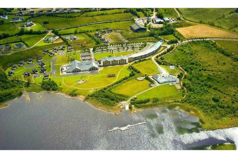 Ramada Hotel And Suites At Lough Allen Drumshanbo Exteriér fotografie